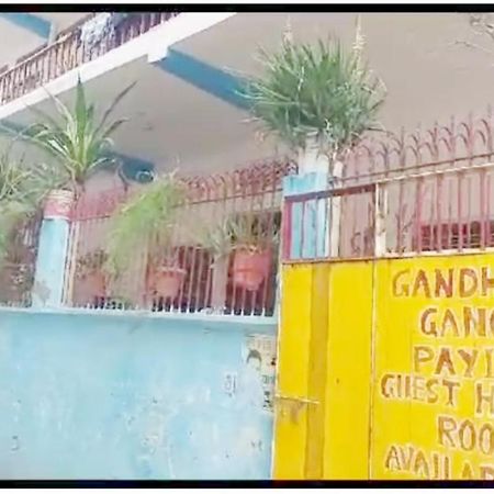 Gandhi Ganaga Guest House 바라나시 외부 사진