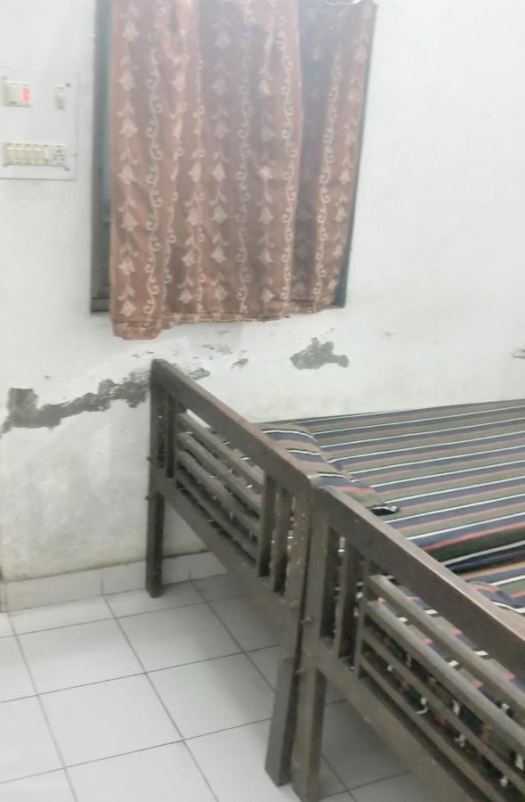 Gandhi Ganaga Guest House 바라나시 외부 사진